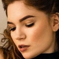 Aniela Kras Nøgen