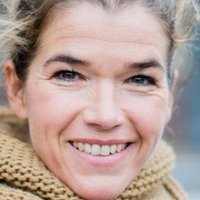 Anke Engelke Nøgen