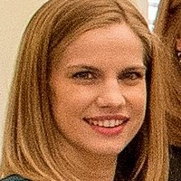 Anna Chlumsky Nøgen
