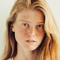 Anna Deniro Nøgen
