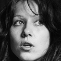 Anna Henkel Nøgen