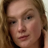 Anna Makova Nøgen