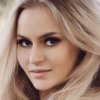 Anna Nystroem Nøgen
