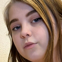 Anna Wonderland Nøgen