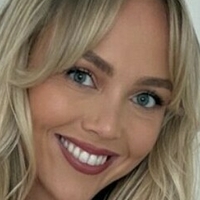 Annie Knight Nøgen