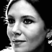 Anouk Ferjac Nøgen