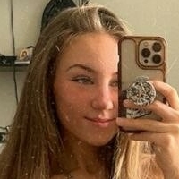 Anya Matusevich Nøgen