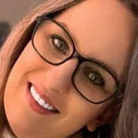 AnyCourtney Nøgen