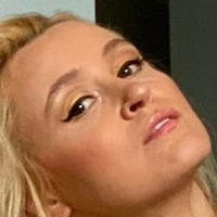 Aoife Oneal Nøgen
