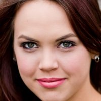April Hannah Nøgen