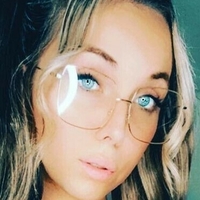 Aprildavis Nøgen