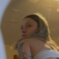 Araya Rose Nøgen