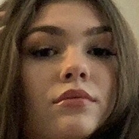 ariataylor Nøgen