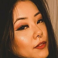 Ariel Saori Nøgen