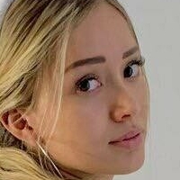 Ariela Torres Nøgen