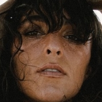 Arielle Spring Nøgen