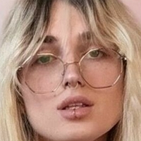 Asha Mok Nøgen