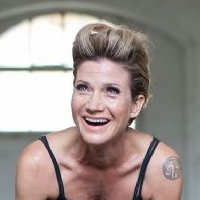 Astrid M. Funderich Nøgen