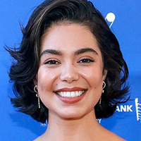 Auli'i Cravalho Nøgen
