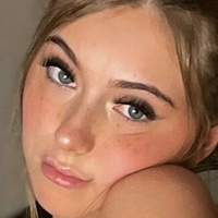 Autumn Alexis Nøgen