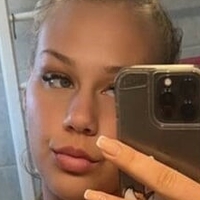 ava.busty10 Nøgen