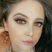 ava_hadleyy Nøgen