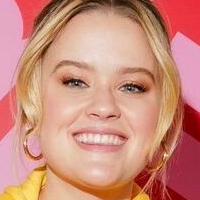 Ava Phillippe Nøgen