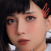 Ayaka Nøgen