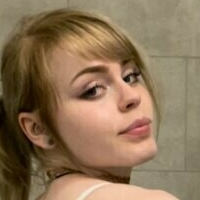 Ayshia Schisel Nøgen