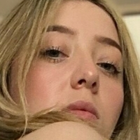 bae_kk0 Nøgen