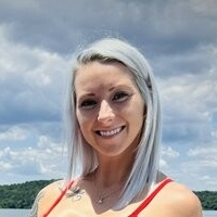 Bailey Johnson Nøgen