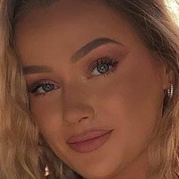 Bailey Stewart Nøgen