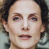 Barbara Lanz Nøgen