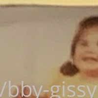 bby-gissy Nøgen