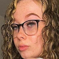 Bby Nessa Nøgen
