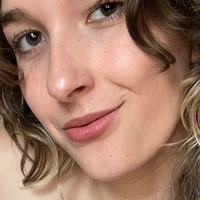 Bea Carlowe Nøgen