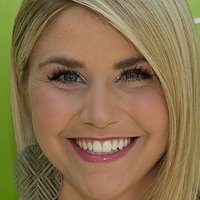 Beatrice Egli Nøgen