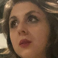 bellachary Nøgen