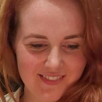 Beth Roars Nøgen