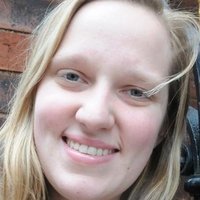 Beth Shields Nøgen