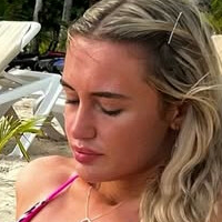 Bethany Webster Nøgen