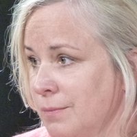 Bettina Kupfer Nøgen