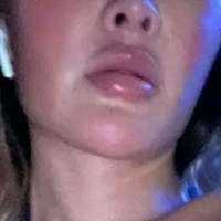 Betül Lily Nøgen