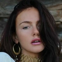Bindi London Nøgen