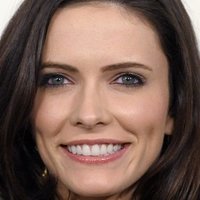 Bitsie Tulloch Nøgen
