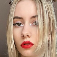 Blondie Claire Nøgen