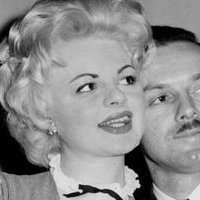 Bonnie Sharie Nøgen