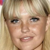 Bonnie Strange Nøgen