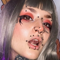 Borderwaifu Nøgen