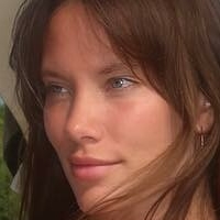 Brieana Macdonald Nøgen